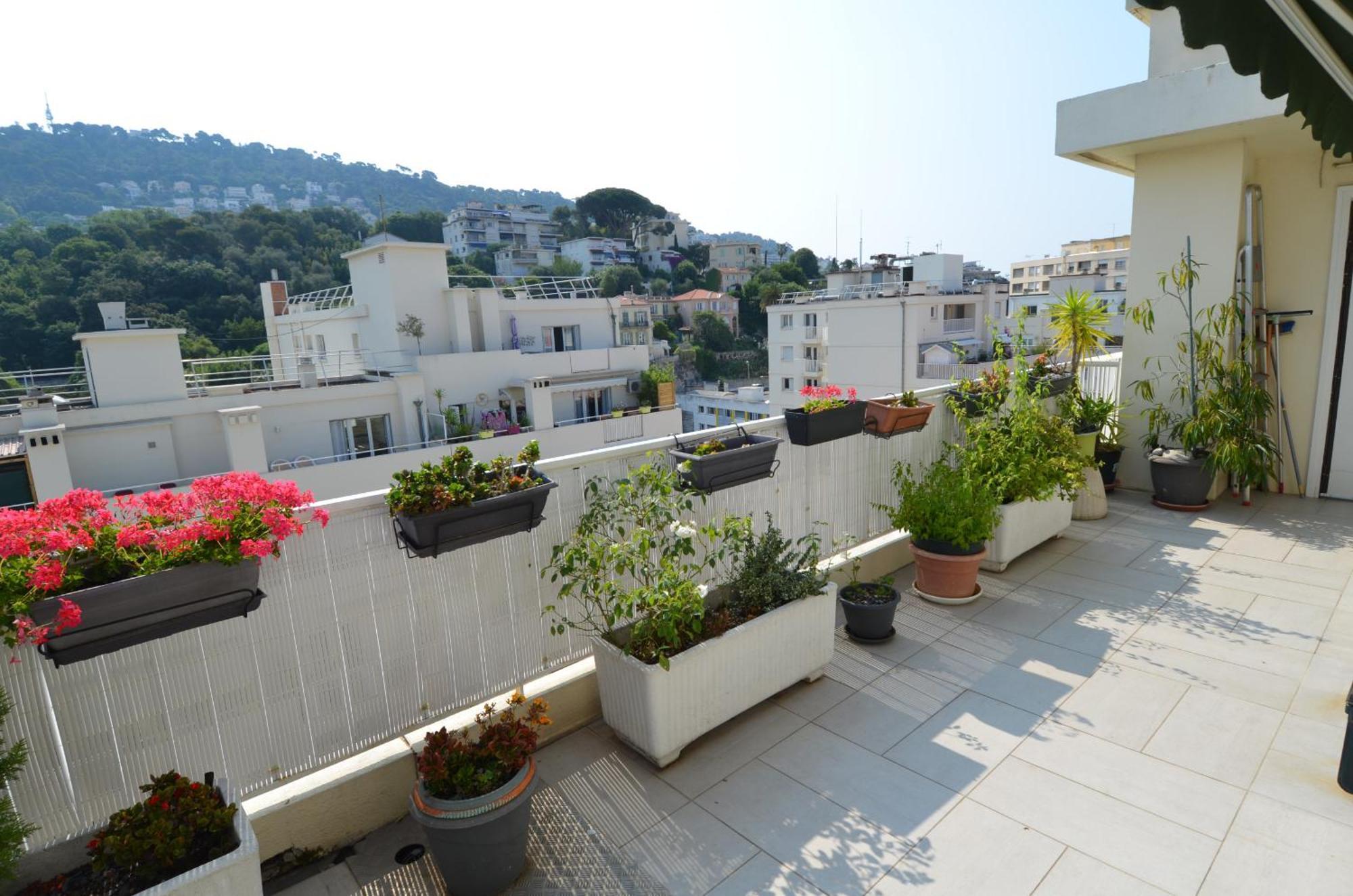 Phoenix - 4 Personnes Avec Superbe Terrasse, Clim Et Parking Le Port De Appartamento Nizza